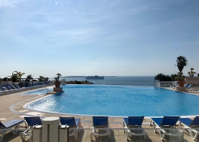 T2 Superbe Vue Mer Cannes